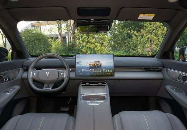 全新深蓝S07华为乾崑630长续航版正式上市价格参数