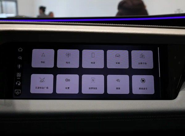 中大型车一汽奥迪A6L e-tron搭载华为乾崑辅助驾驶系统