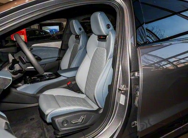 中大型车一汽奥迪A6L e-tron搭载华为乾崑辅助驾驶系统