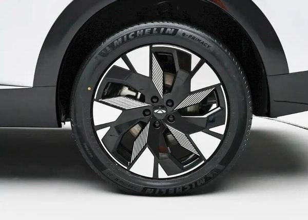 全新中型SUV奇瑞风云T9价格参数配置将于2026年上市