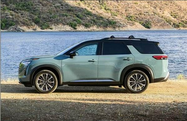 新款日产Pathfinder参数配置3.5L V6+9AT经典动力组合