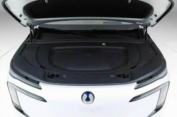 新腾势N8L车型推出购置税延续补贴政策单车最高补贴15000元