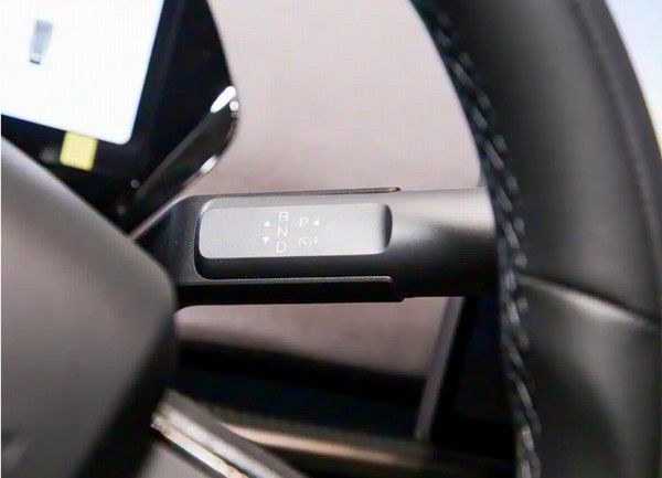 昊铂A800新车到店中大型增程轿车有望于年内上市