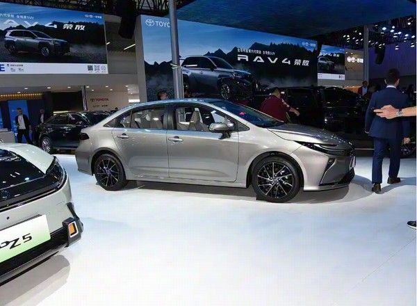 一汽丰田新款卡罗拉尺寸加长预计将于12月21日有望上市