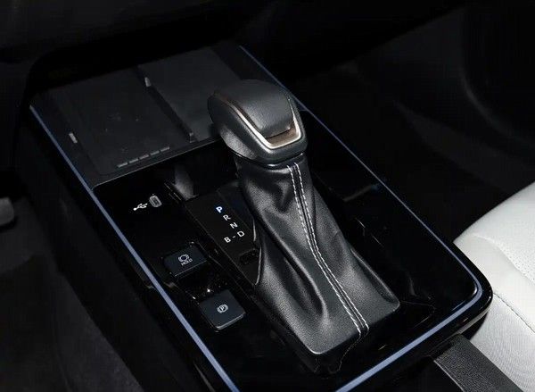 一汽丰田新款卡罗拉尺寸加长预计将于12月21日有望上市