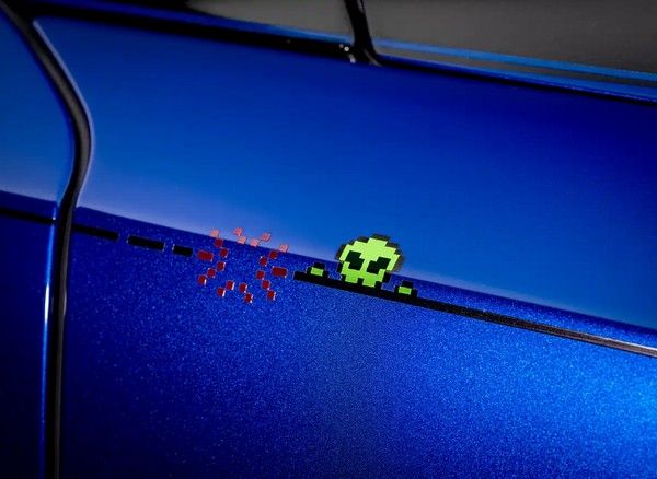 劳斯莱斯发布高级定制新作Black Badge古思特“游戏玩家”