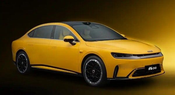 smart首款中型轿车精灵6申报信息车型尺寸进一步扩大