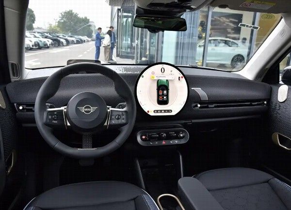 2026款电动MINI COOPER正式上市价格参数配置部分调整