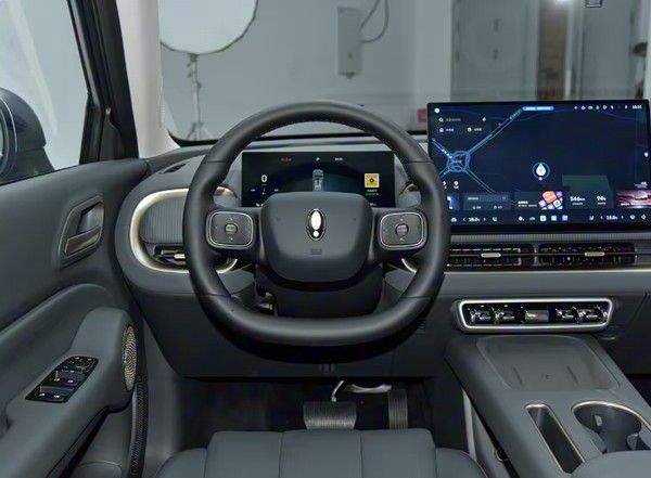 长城汽车年轻时尚新能源品牌首款SUV欧拉5正式上市