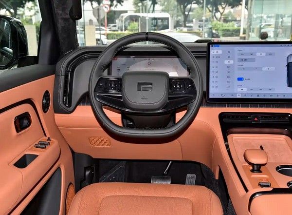 极石ADAMAS将12月28日正式上市价格参数配置空气悬架