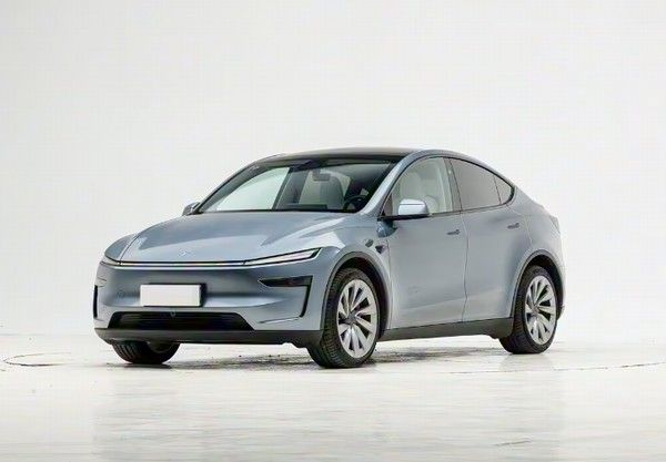 特斯拉OTA升级城市道路自动辅助驾驶摄像头及地图包版本