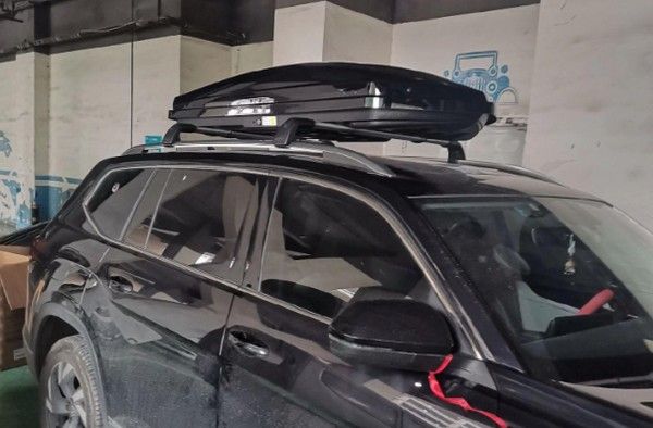 车顶行李架是装饰品吗?