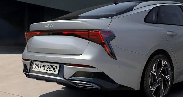 起亚K5计划进行第二次中期改款有望2027年正式推出