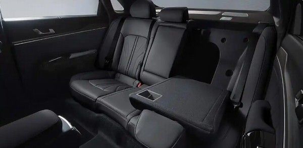 起亚K5计划进行第二次中期改款有望2027年正式推出