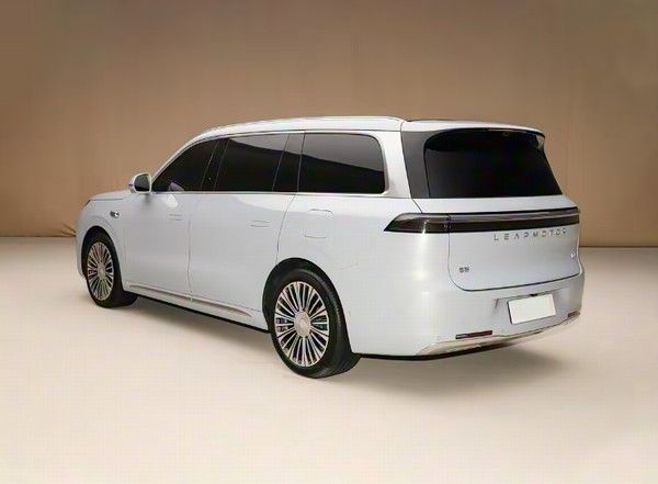 零跑D19内饰设计概念公开将12月28日正式首发亮相