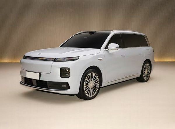 零跑D19内饰设计概念公开将12月28日正式首发亮相