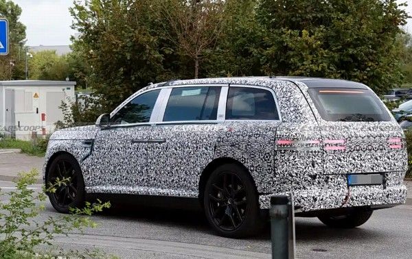 大型纯电SUV捷尼赛思GV90谍照图片预计2027年亮相