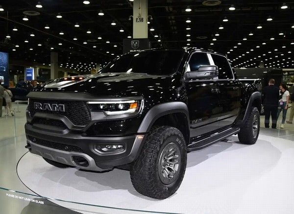 RAM新车发布预告大马力皮卡将在2028年推出SUV车型