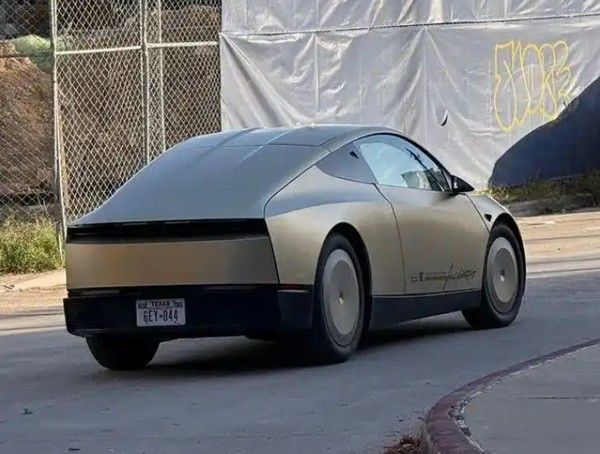 特斯拉Cybercab美国奥斯汀市中心进行路测照片被曝光