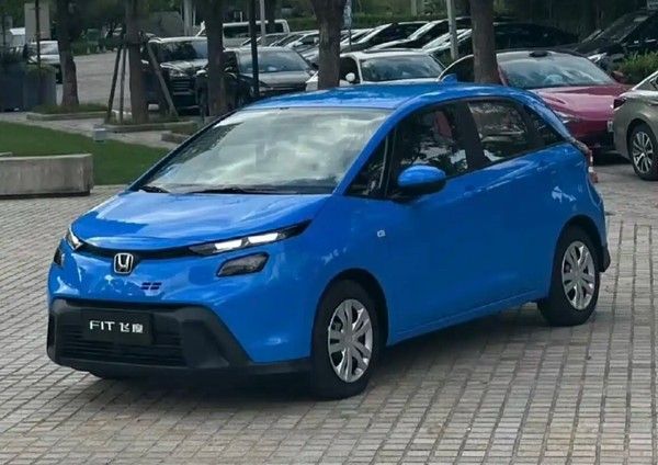 新款本田飞度实车图曝光新车有望在2026年第一季度上市