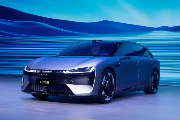 星途全新品牌发布四款新车ES8、ET8、ET9、ES7GT