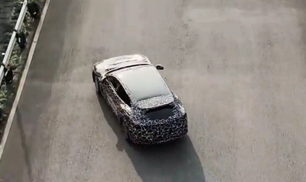 启境首款猎装轿跑测试车曝光将在2026年6月上市交付