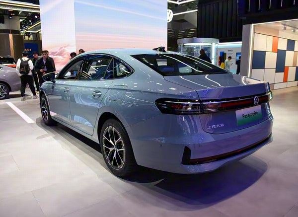 上汽大众帕萨特ePro将于2026年上市插电混动续航1300
