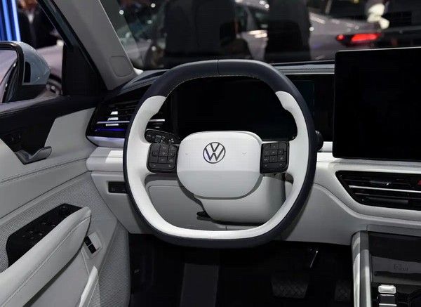 上汽大众帕萨特ePro将于2026年上市插电混动续航1300