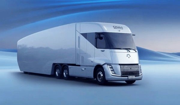 北汽集团北汽福田卡文重卡BEACON量产版新能源重卡发布