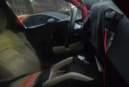 极氪全新SUV谍照“虎鲸”有望命名极氪9S明年一季度上市