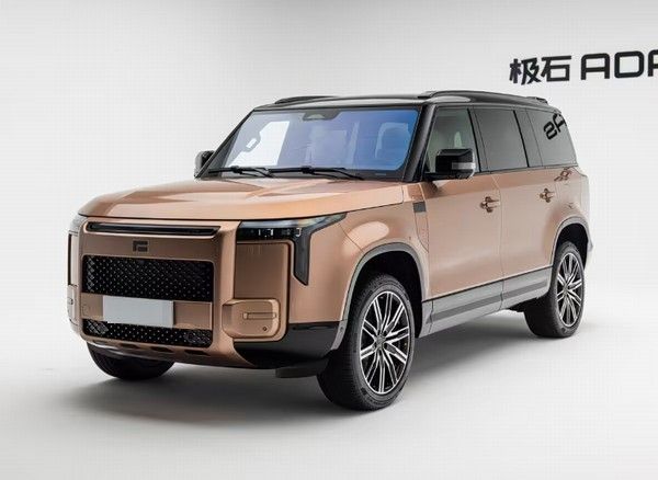极石ADAMAS中国版中大型增程SUV正式上市价格参数配置