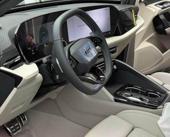 全新奥迪Q5L全新PPC燃油平台配华为乾崑辅助驾驶系统