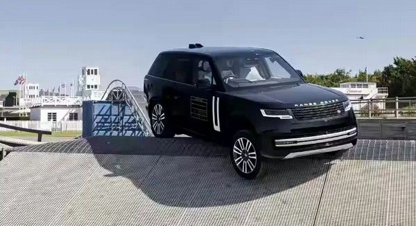 路虎2026年新产品计划正式曝光多款纯电动产品及小改款车型