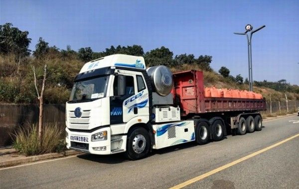 一汽解放与航天推进和东方电气液氢重卡续航突破1000公里