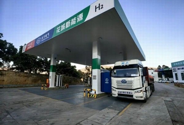 一汽解放与航天推进和东方电气液氢重卡续航突破1000公里