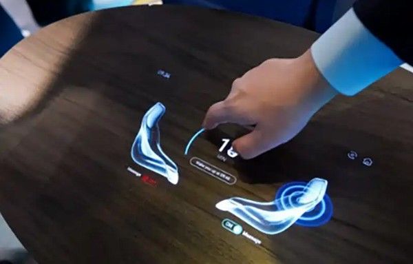 京东方全球首发HERO 2.0智能座舱实现“车家互联”“车商互联”