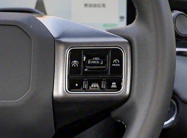 一汽丰田全新RAV4荣放正式开启交付全新外观设计