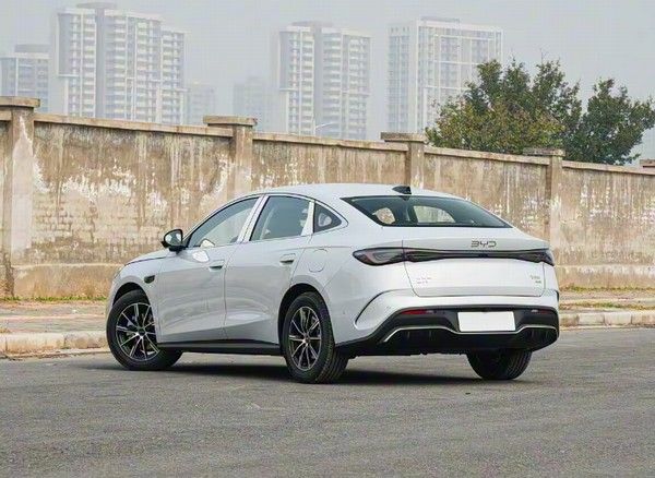 2026款海豹05DM-i与海豹06DM-i超享版正式上市