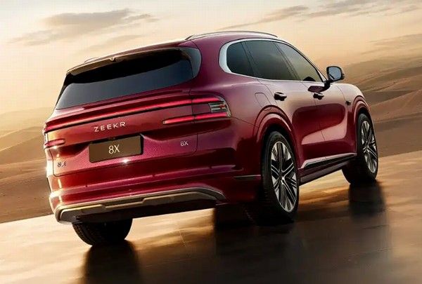 极氪8X官图发布超级电混SUV参数配置提供5座/6座版