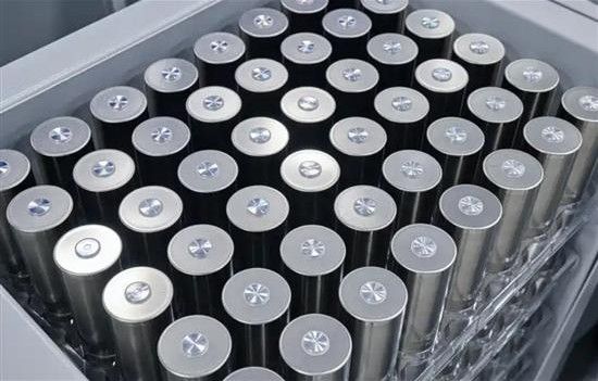 全新宝马iX3长轴距版将于下半年上市续航超900km