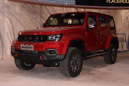 北京越野BJ40探险家将于1月15日正式上市全新内饰