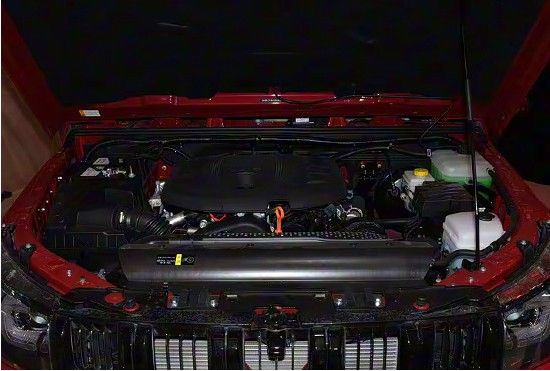 北京越野BJ40探险家将于1月15日正式上市全新内饰