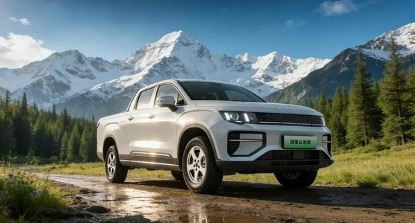 吉利雷达金刚PHEV山地版搭载浩思动力超级电混系统