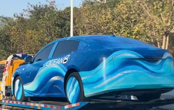 比亚迪海豹08谍照曝光比亚迪全新旗舰轿车一季度亮相