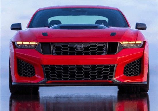 福特Mustang Dark Horse SC车型官图预计于夏季上市