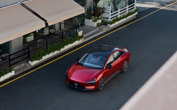 小鹏MONA M03紧凑型轿车全新官方改色官图车厘子红