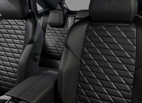 标致3008 GT车型售价价格多少钱参数配置全面黑化