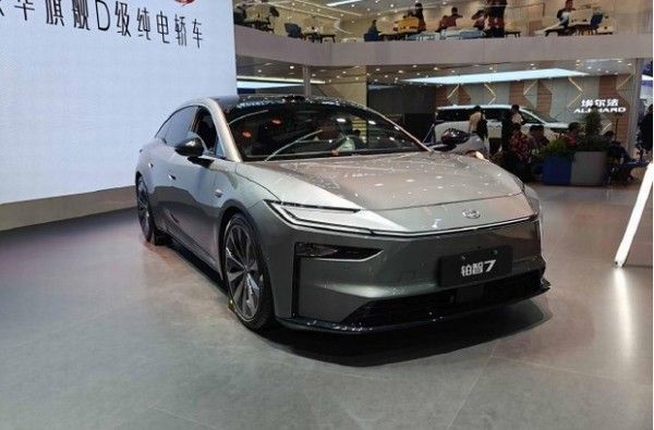 广汽丰田铂智7价格参数配置将3月上市中大型纯电轿车