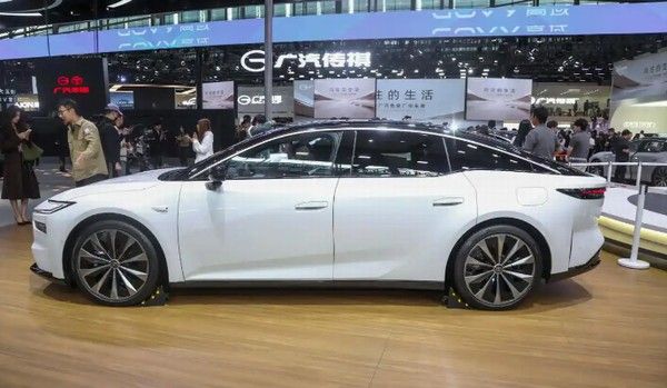 丰田铂智7中大型纯电轿车上市时间3月参数配置价格