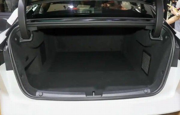 丰田铂智7中大型纯电轿车上市时间3月参数配置价格